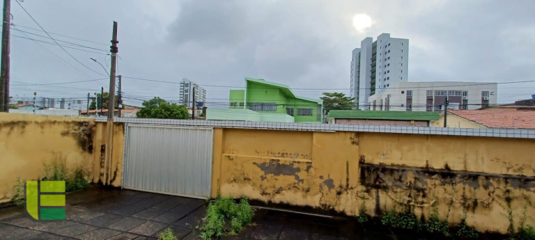 Casa com 4 Quartos à Venda, 361 m² em Imbiribeira - Recife
