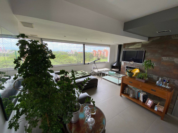 Apartamento com 4 Quartos à Venda, 279 m² em Chácara Das Pedras - Porto Alegre