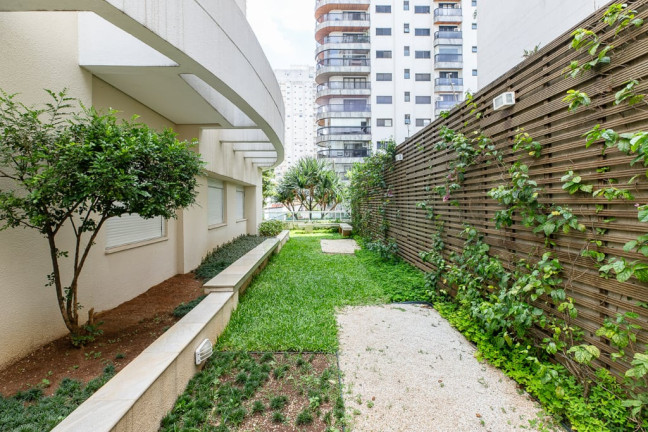 Imagem Imóvel com 3 Quartos à Venda, 158 m² em Moema - São Paulo Imagem Imóvel com 3 Quartos à Venda, 158 m² em Moema - São Paulo