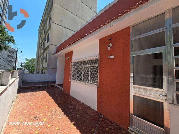 Casa com 4 Quartos à Venda, 216 m² em Centro - Nova Iguaçu