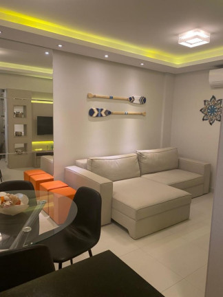 Imagem Apartamento com 2 Quartos à Venda, 60 m² em Centro - Balneário Camboriú