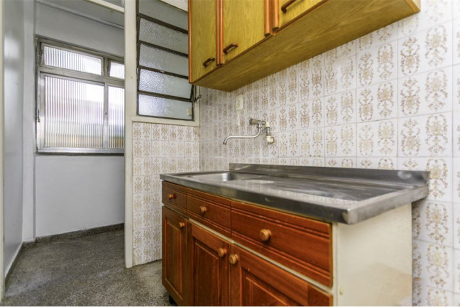Imagem Apartamento com 1 Quarto à Venda, 32 m² em Passo Da Areia - Porto Alegre Imagem Apartamento com 1 Quarto à Venda, 32 m² em Passo Da Areia - Porto Alegre