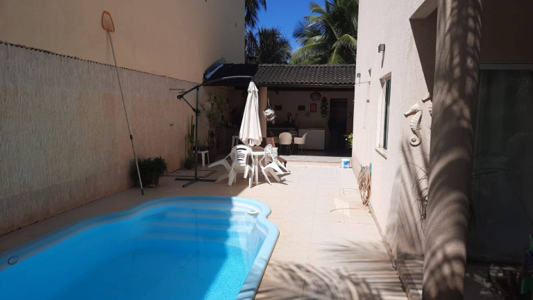 Imagem Casa de Condomínio com 4 Quartos à Venda, 190 m² em Alphaville (abrantes) - Camaçari