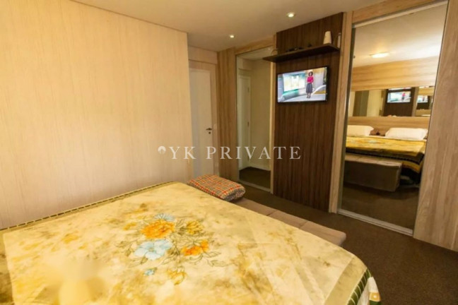 Imagem Apartamento com 4 Quartos à Venda, 206 m² em Vila Romana - São Paulo