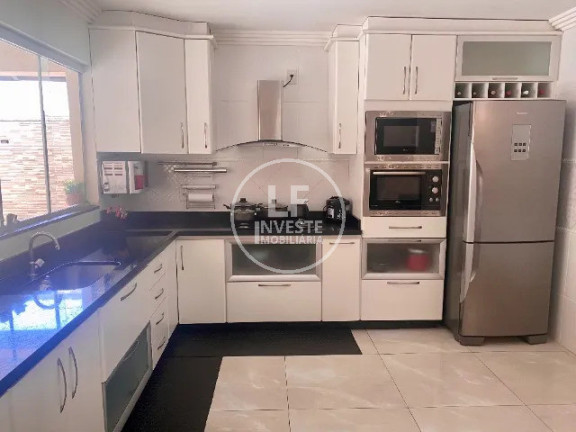 Imagem Casa com 3 Quartos à Venda, 260 m² em Loteamento Portal Do Sol I - Goiânia