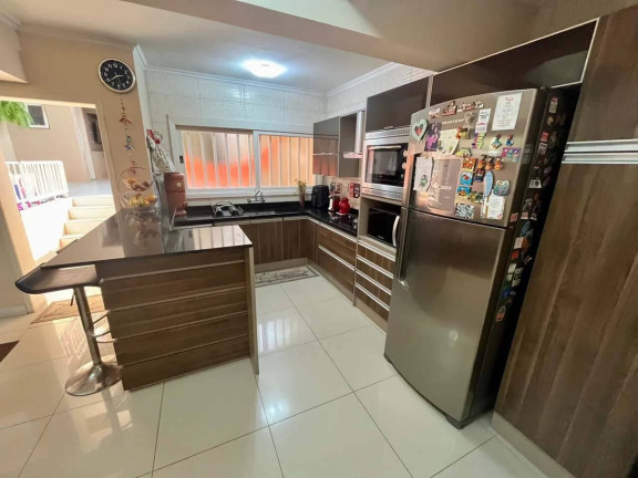 Imagem Casa com 4 Quartos à Venda, 214 m² em Passo Das Pedras - Porto Alegre