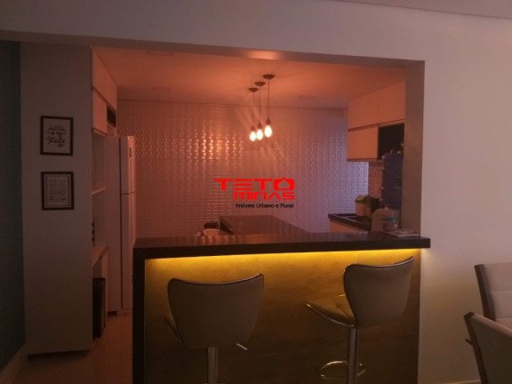 Imagem Imóvel com 2 Quartos à Venda, 100 m² em Bairro Centro - São Lourenço Imagem Imóvel com 2 Quartos à Venda, 100 m² em Bairro Centro - São Lourenço
