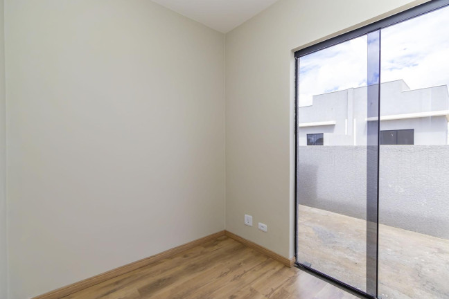 Imagem Casa de Condomínio com 3 Quartos à Venda, 97 m² em Uberaba - Curitiba Imagem Casa de Condomínio com 3 Quartos à Venda, 97 m² em Uberaba - Curitiba