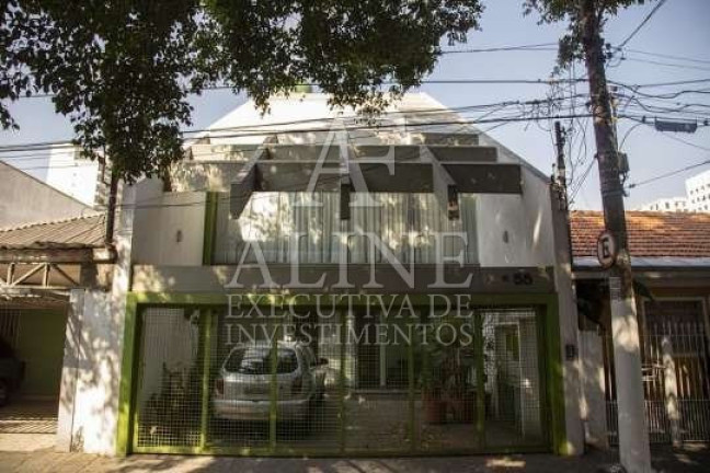 Sobrado com 4 Quartos à Venda, 200 m² em Indianópolis - São Paulo