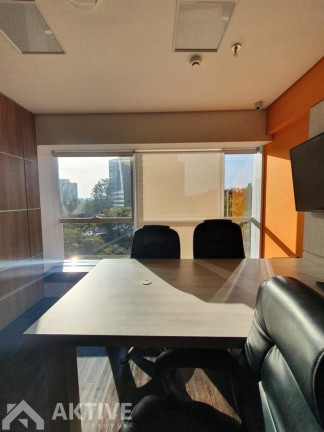 Imagem Sala Comercial para Alugar, 130 m² em Alphaville - Barueri