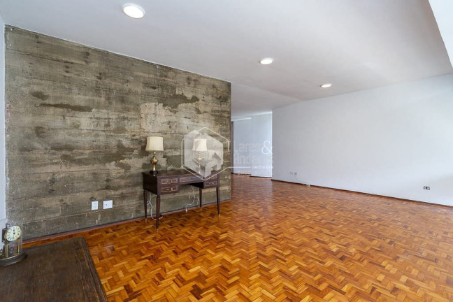 Imagem Apartamento com 3 Quartos à Venda, 200 m² em Cerqueira César - São Paulo Imagem Apartamento com 3 Quartos à Venda, 200 m² em Cerqueira César - São Paulo