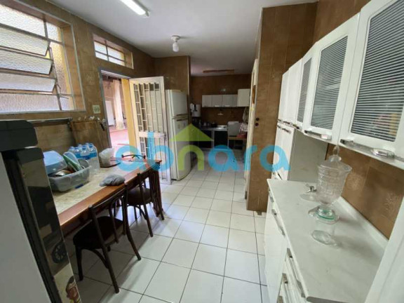 Imagem Casa com 4 Quartos à Venda, 300 m² em Copacabana - Rio De Janeiro