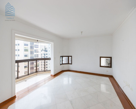 Imóvel com 4 Quartos à Venda, 172 m² em Moema - São Paulo