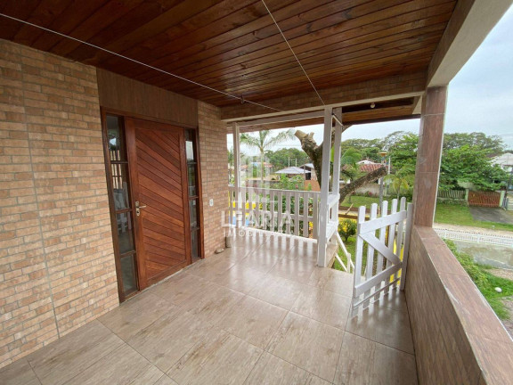 Imagem Casa com 5 Quartos para Temporada, em Cambiju - Itapoá Imagem Casa com 5 Quartos para Temporada, em Cambiju - Itapoá