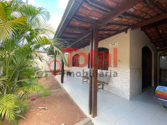 Imagem Casa com 3 Quartos à Venda, 204 m² em Caladinho - Coronel Fabriciano Imagem Casa com 3 Quartos à Venda, 204 m² em Caladinho - Coronel Fabriciano