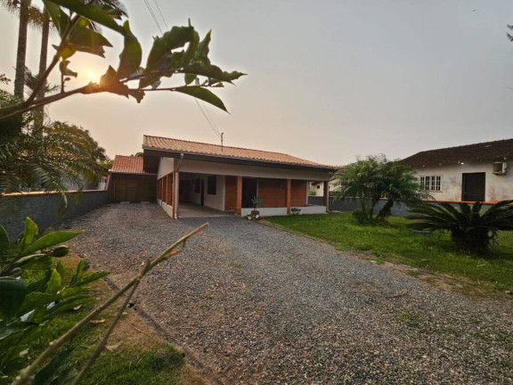 Imagem Casa com 4 Quartos à Venda, 206 m² em Salinas - Balneário Barra Do Sul Imagem Casa com 4 Quartos à Venda, 206 m² em Salinas - Balneário Barra Do Sul
