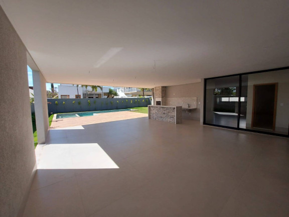 Imagem Casa com 5 Quartos à Venda, 490 m² em Goiânia