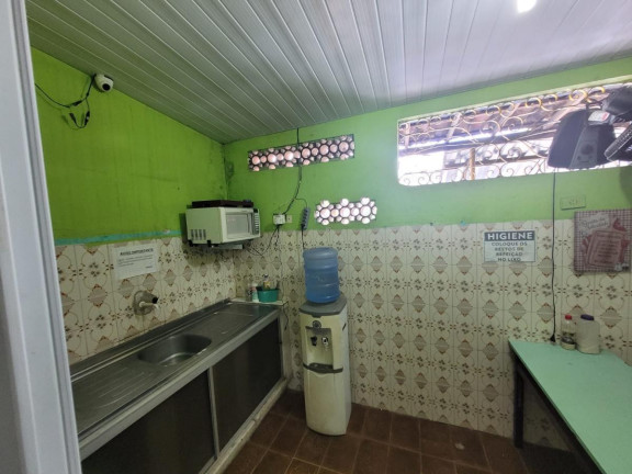 Imagem Casa com 6 Quartos à Venda, 200 m² em Engenho Do Meio - Recife