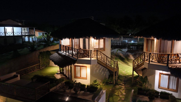 Imagem Imóvel Comercial à Venda, 352 m² em Praia De Caetanos - Amontada Imagem Imóvel Comercial à Venda, 352 m² em Praia De Caetanos - Amontada