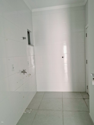 Imagem Sobrado com 3 Quartos à Venda, 337 m² em Itacolomi - Balneário Piçarras Imagem Sobrado com 3 Quartos à Venda, 337 m² em Itacolomi - Balneário Piçarras