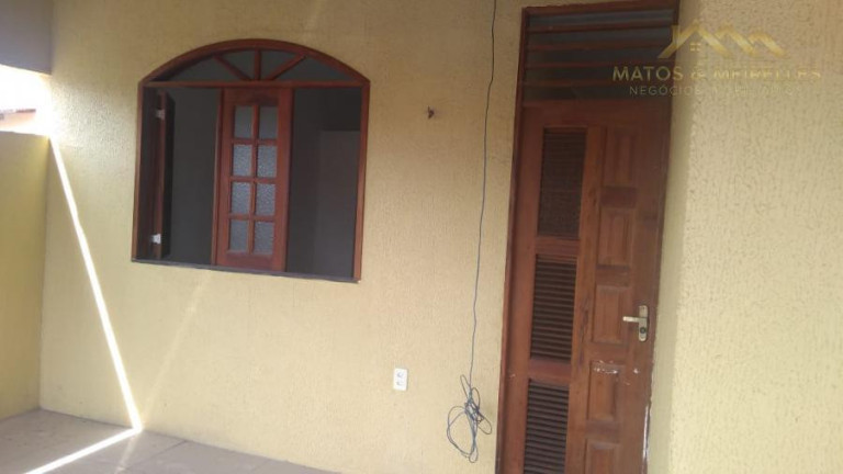 Imagem Casa com 3 Quartos à Venda, 220 m² em Jóquei Clube - Fortaleza Imagem Casa com 3 Quartos à Venda, 220 m² em Jóquei Clube - Fortaleza