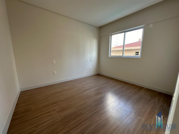 Imagem Apartamento com 3 Quartos à Venda, 197 m² em Centro - Balneário Camboriú