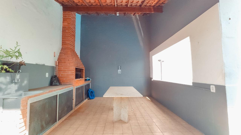Imagem Sobrado com 4 Quartos à Venda, 275 m² em Caiçara - Praia Grande Imagem Sobrado com 4 Quartos à Venda, 275 m² em Caiçara - Praia Grande