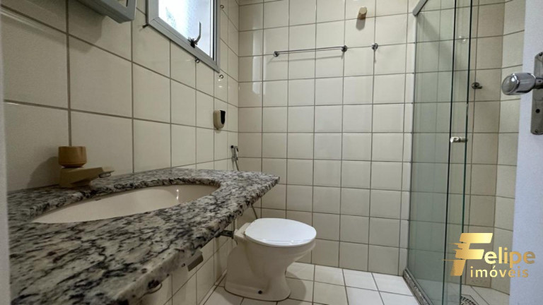 Imagem Imóvel com 3 Quartos à Venda, 90 m² em Centro - Guarapari