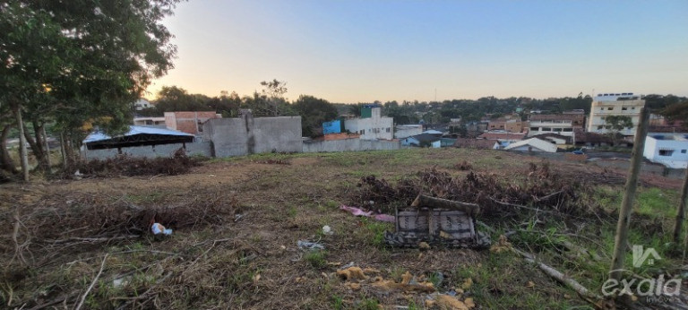 Chácara para Alugar ou Temporada, 2.771 m² em Residencial Jacaraípe - Serra