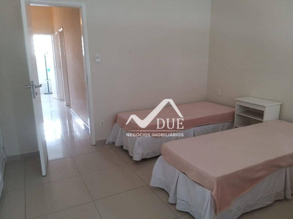 Imagem Casa com 3 Quartos à Venda, 161 m² em Boqueirão - Santos