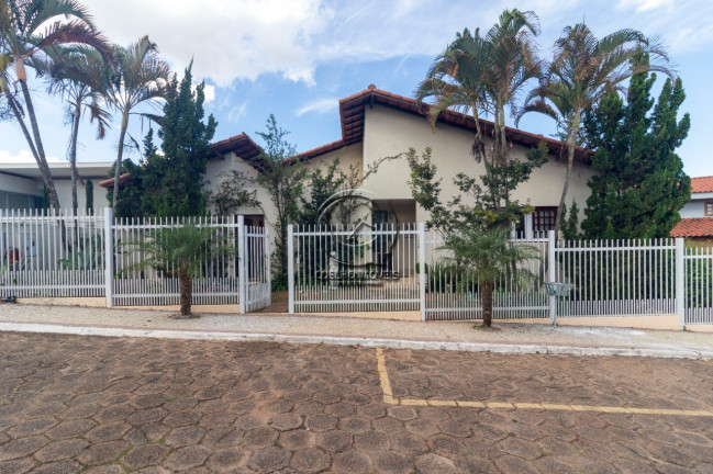 Imagem Casa com 6 Quartos à Venda, 620 m² em Jardim Botânico - Brasília Imagem Casa com 6 Quartos à Venda, 620 m² em Jardim Botânico - Brasília