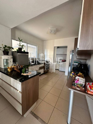 Imagem Casa de Condomínio com 3 Quartos à Venda, 160 m² em Engordadouro - Jundiaí Imagem Casa de Condomínio com 3 Quartos à Venda, 160 m² em Engordadouro - Jundiaí