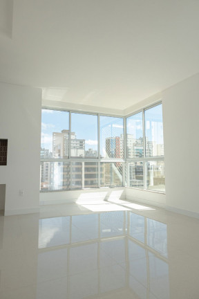 Imagem Apartamento com 3 Quartos à Venda, 96 m² em Meia Praia - Itapema Imagem Apartamento com 3 Quartos à Venda, 96 m² em Meia Praia - Itapema