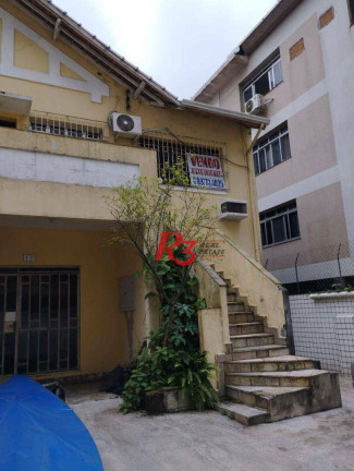 Sobrado com 4 Quartos à Venda, 247 m² em José Menino - Santos