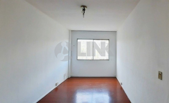 Imagem Apartamento com 1 Quarto à Venda, 44 m² em Santana - Porto Alegre Imagem Apartamento com 1 Quarto à Venda, 44 m² em Santana - Porto Alegre