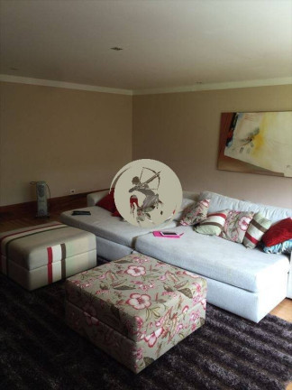 Imagem Casa com 4 Quartos à Venda, 450 m² em Capivari - Campos Do Jordão Imagem Casa com 4 Quartos à Venda, 450 m² em Capivari - Campos Do Jordão