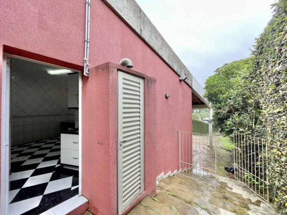 Imagem Casa com 4 Quartos à Venda, em Chácara São João - Carapicuíba Imagem Casa com 4 Quartos à Venda, em Chácara São João - Carapicuíba