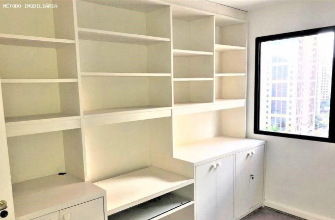 Imagem Imóvel com 3 Quartos à Venda, 240 m² em Itaim Bibi - São Paulo Imagem Imóvel com 3 Quartos à Venda, 240 m² em Itaim Bibi - São Paulo