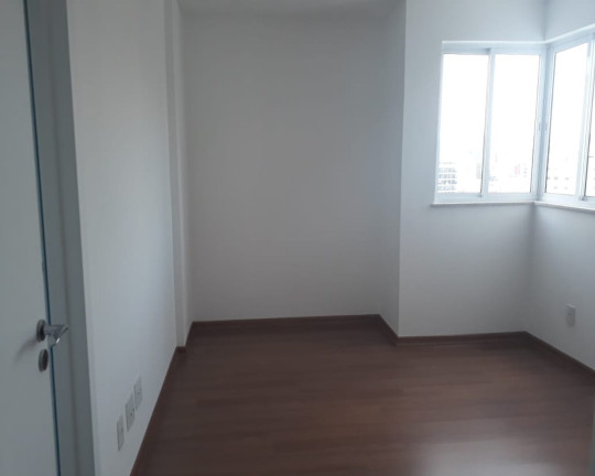 Imagem Imóvel com 2 Quartos à Venda, 80 m² em São Mateus - Juiz De Fora