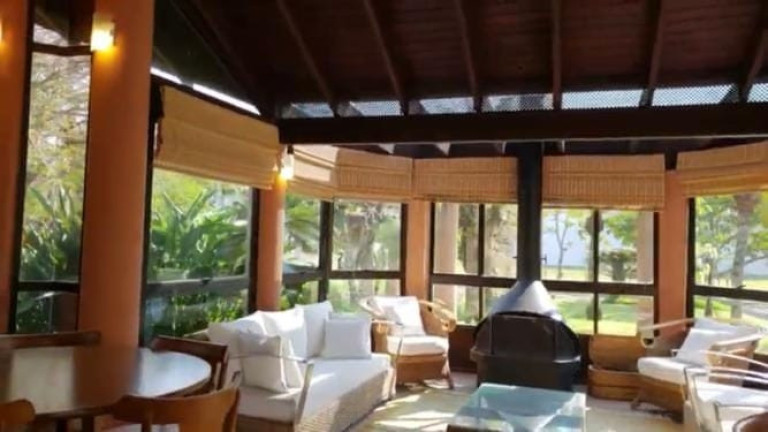Imagem Casa com 5 Quartos à Venda, 700 m² em Jurere Internacional - Florianópolis