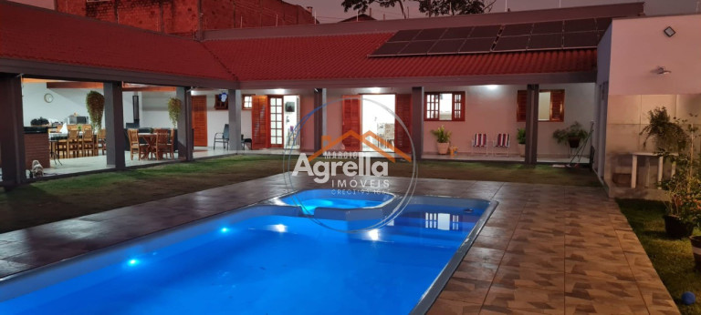 Imagem Casa com 4 Quartos à Venda, 155 m² em Parque Das Laranjeiras - Mogi Mirim Imagem Casa com 4 Quartos à Venda, 155 m² em Parque Das Laranjeiras - Mogi Mirim