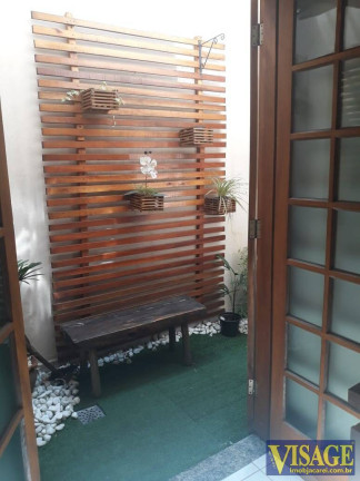 Imagem Casa com 2 Quartos à Venda,  em Vila Formosa - Jacareí