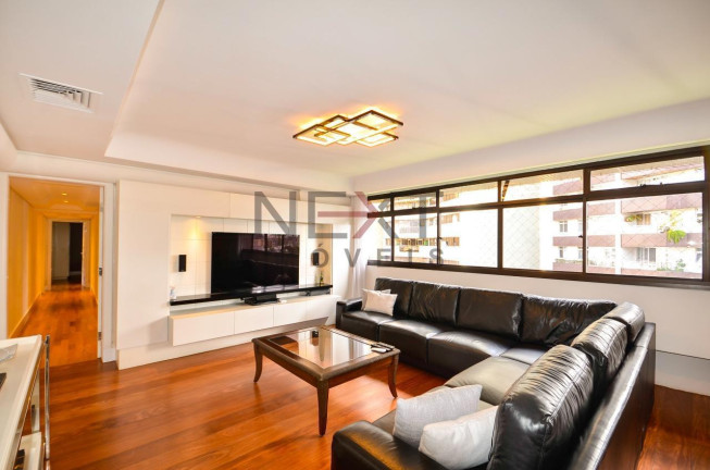 Imagem Apartamento com 3 Quartos à Venda, 262 m² em água Verde - Curitiba