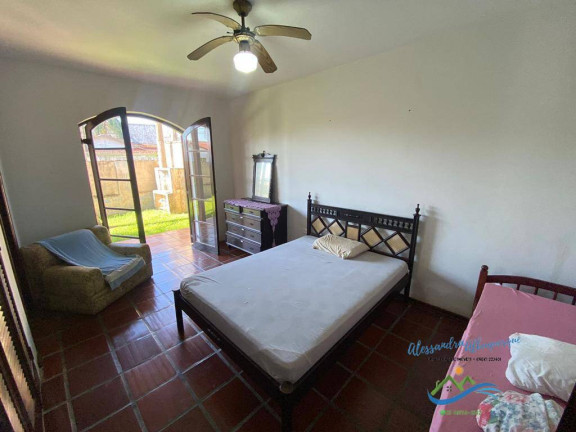 Imagem Casa com 4 Quartos à Venda, 1.200 m² em Itanhaém Imagem Casa com 4 Quartos à Venda, 1.200 m² em Itanhaém