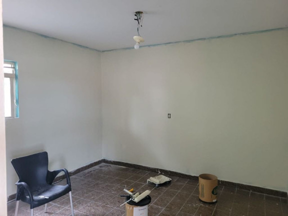 Imagem Sobrado com 3 Quartos à Venda, 273 m² em Vila Acoreana - Poá