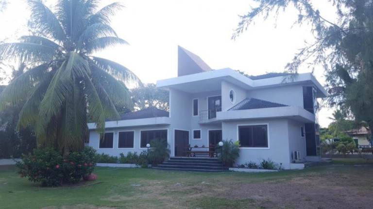 Imagem Casa com 4 Quartos à Venda, 700 m² em Burraquinho - Lauro De Freitas Imagem Casa com 4 Quartos à Venda, 700 m² em Burraquinho - Lauro De Freitas