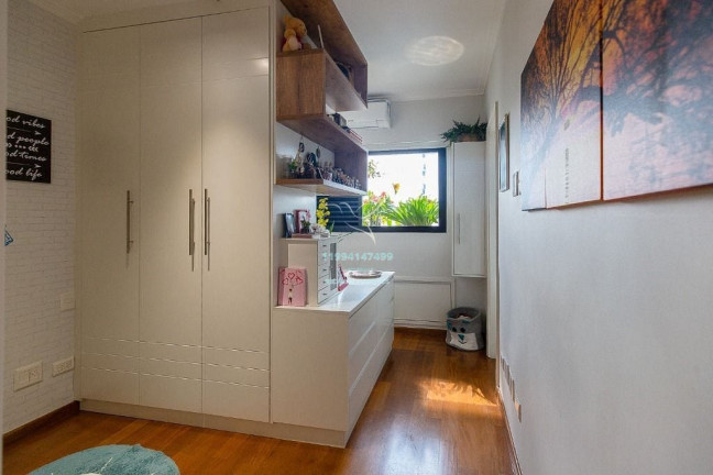 Imagem Apartamento com 3 Quartos à Venda, 190 m² em Moema - São Paulo