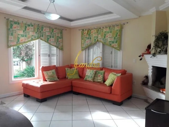 Imagem Casa com 4 Quartos à Venda, 256 m² em Centro - Xangri-la Imagem Casa com 4 Quartos à Venda, 256 m² em Centro - Xangri-la
