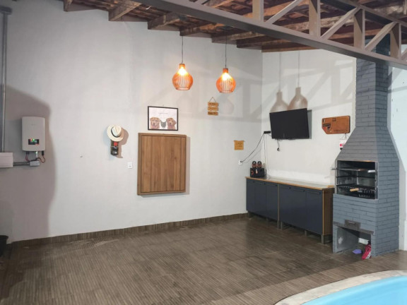 Imagem Casa com 2 Quartos à Venda, 172 m² em Recanto Dos Pássaros - Cuiabá Imagem Casa com 2 Quartos à Venda, 172 m² em Recanto Dos Pássaros - Cuiabá