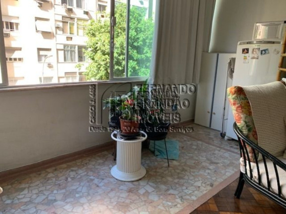 Imagem Imóvel com 4 Quartos à Venda, 244 m² em Copacabana - Rio De Janeiro Imagem Imóvel com 4 Quartos à Venda, 244 m² em Copacabana - Rio De Janeiro